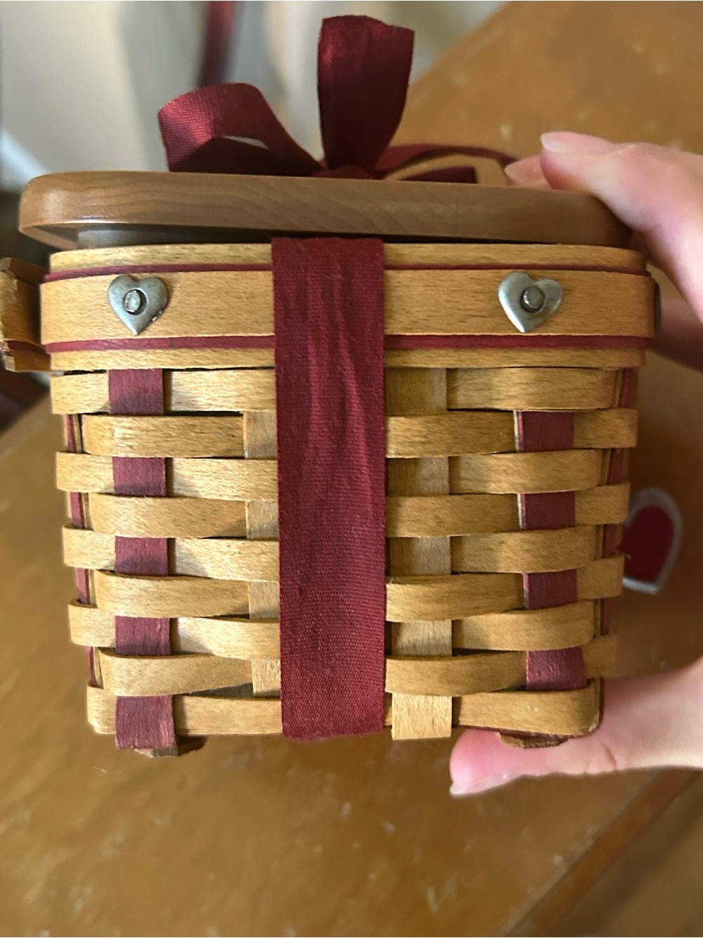Small Longaberger Handwoven Basket with Deep Red Accent and Hearts - Picture 3 of 11